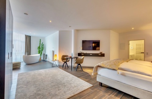 Meerane Hotel | Romantik Hotel Schwanefeld