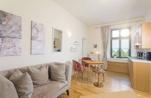 Wildenthal Apartment | Romantische Ferienwohnung für Paare. Mit Sauna! Alte Försterei Wildenthal