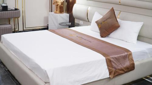 Hoang Mai Hotel | Romeo Villa Hotel HN - by BAY LUXURY