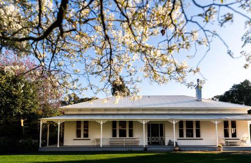 Kiwitea Villa | Romney Lane Homestead