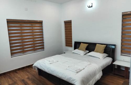 Sulthan Bathery House | Roneys Villa