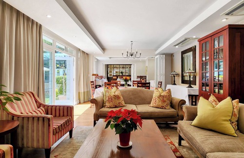 Rondebosch House | Roodenburg House 1882