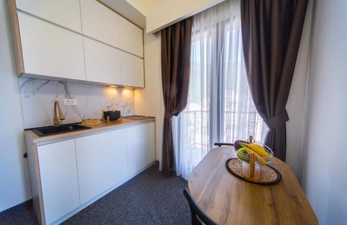 Lazi Apartment | Rooftop Apartments & Rooms