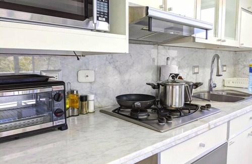 Esterillos Apartment | Rooftop Deck | Ocean View | Walk to Beach