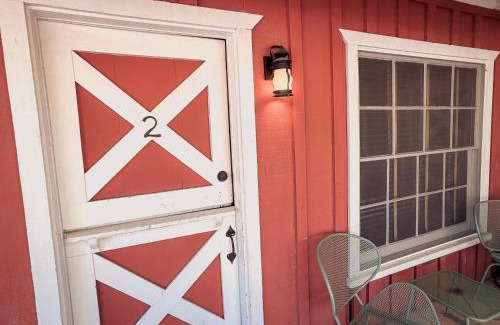 Joshua Tree Hotel | Room 2 - Downtown Joshua Tree Motel - Pet Friendly - Walk to Shops & Visitor Center, Minutes to Park Entrance