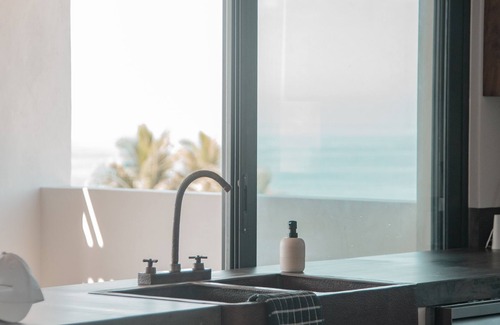 Isla Navidad Apartment | ROOM 4- Spacious Ocean Front Condo for 4 People