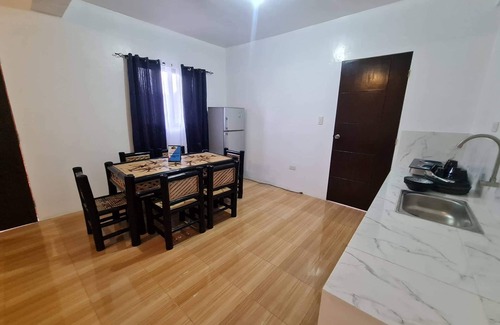 Alaminos House | ROOM D - Studio Type Room Good for 4-6pax