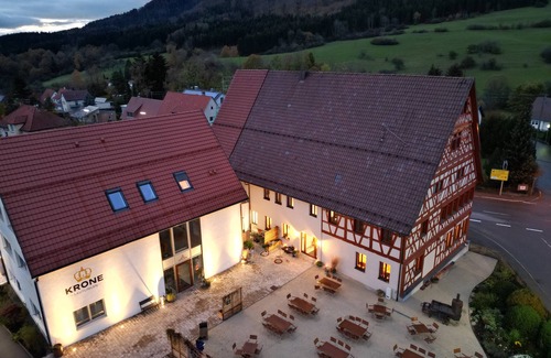 Lautlingen Apartment | Room 'Elsa' with Shared Terrace and Wi-Fi