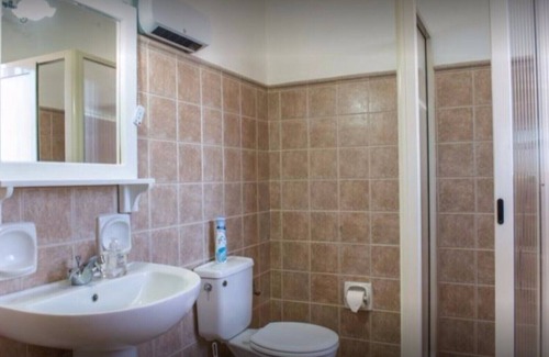 Ta' Għammar Bed & Breakfast | ROOM FOR 4 PEOPLE WITH BATHROOM
