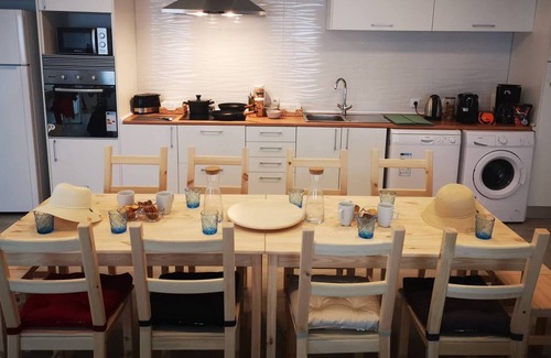 Costa de Caparica House | "room in Guest Room - Luxury Stay For 4 - Caparica Posthel"