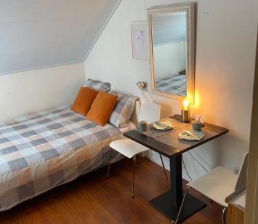 Oss House | Room in Oss