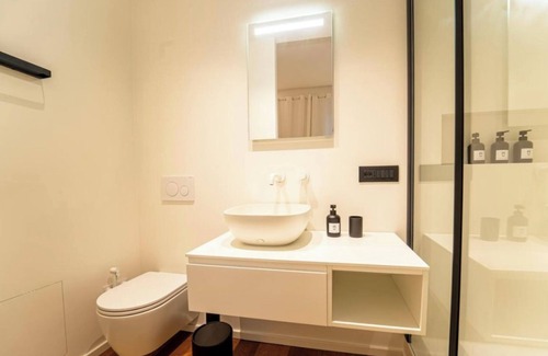 San Giovanni la Punta House | Room 'La Mora' with Shared Pool, Wi-Fi and Air Conditioning