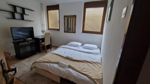 Novo Sarajevo House | Room near University Campus in Sarajevo - Rooms Sarajevo