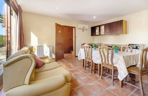 Amares Apartment | Room 'Quarto 6 - Quinta Da Ataíde' with Mountain View, Wi-Fi and Air Conditioning