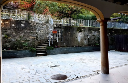 Viggiu Apartment | Room 'Stanza 3' with Shared Garden, Wi-Fi and Air Conditioning