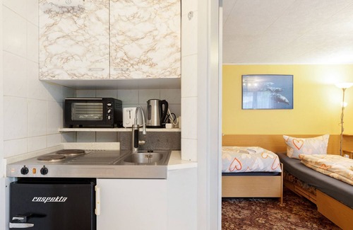 Oberhavel Apartment | Room 'Zimmer 2' with Wi-Fi