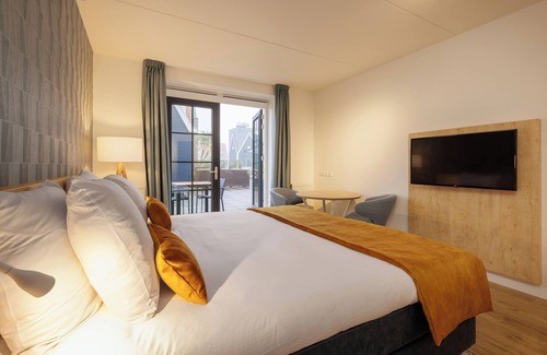 Volendam Hotel | Roompot Hotel Marinapark Volendam