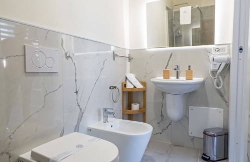 Fabriano House | Rooms & Breakfast Centrale