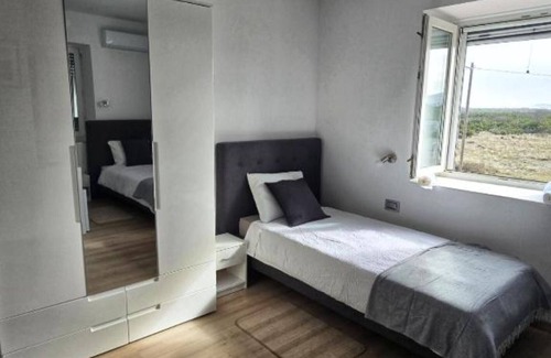 Cove Parja House | Rooms Burnum - Twin Room 7