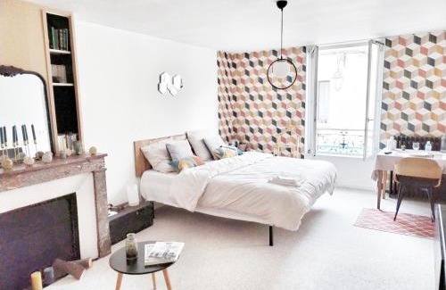 Charly-Sur-Marne House | ROOMS HOME CSM Suites privées 1 suite 2 chambres sans terrasse 40m2 et 1 grande suite avec terrasse 36m2 en cœur de ville entre Paris et Reims 40 mn Disneyland Paris