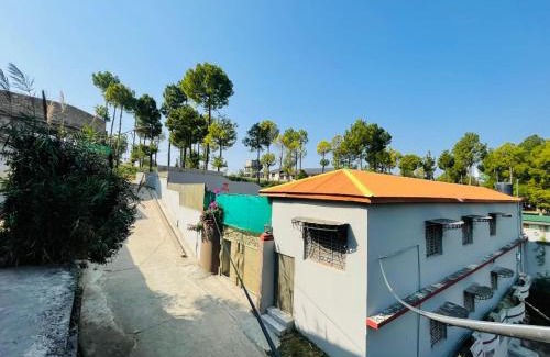 Khokhar Maira House | Roomy star resort