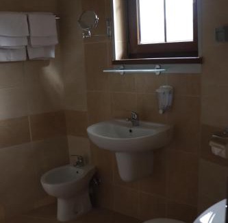 Plovdiv Old Town Hotel | Roots Hotel and Wine Bar