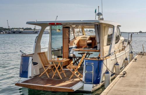 Viana do Castelo Boat Rental | Rosé Dream Boat by Portugal Active