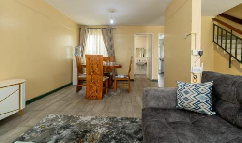 Embakasi House | Rosa Luxury Villa near Jomo Kenyatta International Airport-JKIA
