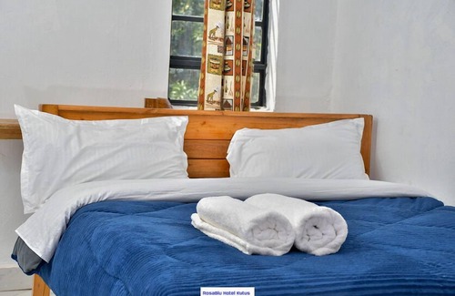 Kutus Bed & Breakfast | RosaBlu Hotel Kutus