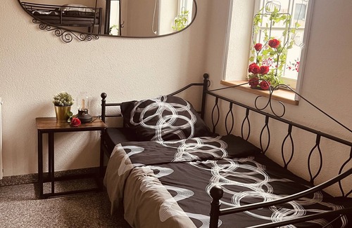 Grossbottwar House | Rose Boardinghouse