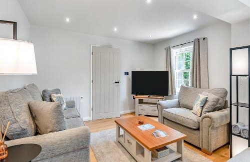 Fakenham House | Rose Cottage