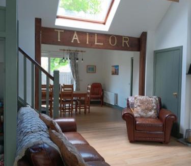 Killarney House | Rose Cottage