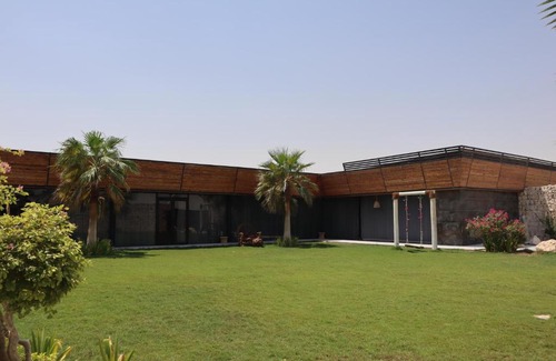 Ash Shahaniya House | Rose Land