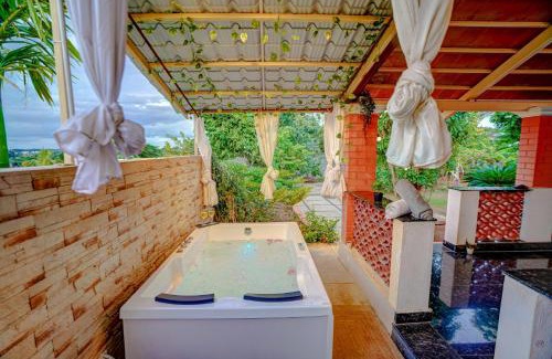 Denkanikota Villa | Rosecrest Farmhouse D2 AcrePvt PoolJacuzzi