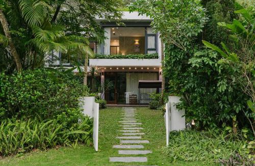 Ngoc Thanh Villa | Rosee Villa - Green Villa with private Pool