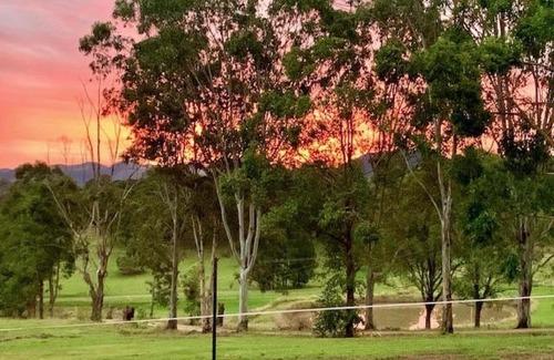 Widgee Apartment | Rosehill cottage and bush retreat