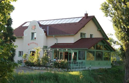 Zwentendorf Hotel | Rosenhotel - Serviced Apartments