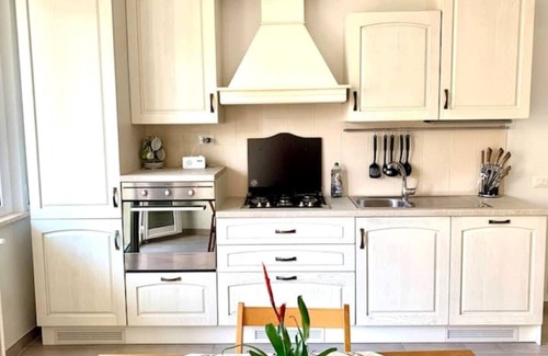 Roseto degli Abruzzi Apartment | Roseto Beach Escape Entire Apartment - Steps From the Beach
