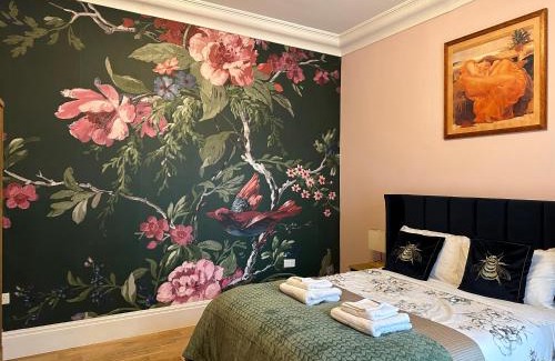 Cricklewood House | Rosie Cosy House Cricklewood