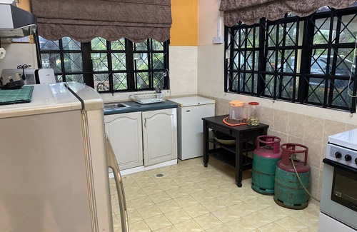 Kampung Telaga Batin House | Rosst Residence