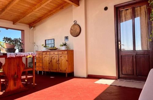 San Sperate Apartment | Rosy's House 5 minutes from Sculptor Pinuccio Sciola's Sound Garden