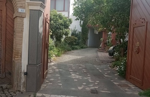 San Sperate Apartment | ROSY's House, A stone's throw from Sculptor Pinuccio Sciola's Sound Garden.