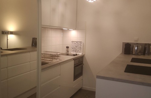Canteleu Apartment | ROUEN apartment with swimming pool parking in secure residence.
