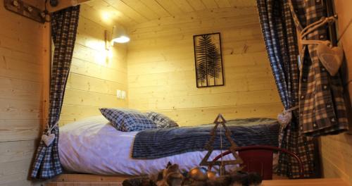 Magnieres Cabin | Roulotte - Etat Nature