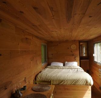 Bugarach Ski Chalet | Roulotte pour amoureux de la nature