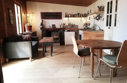 Plufur Cabin | Roulotte Traditionnelle Armoricaine
