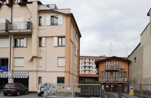 Stazione Apartment | Rovelli Room