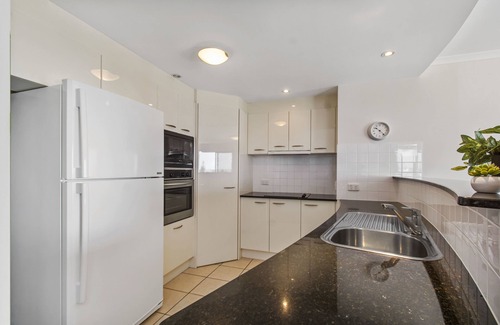 Maroochydore Hotel | Rovera Apartments