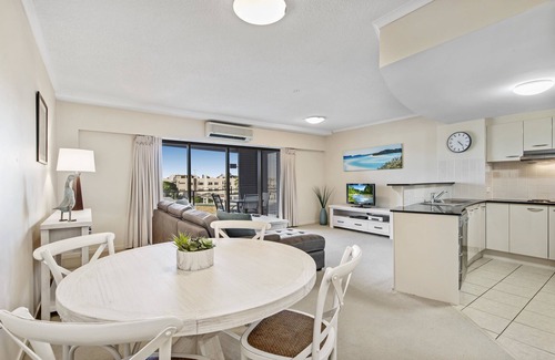 Maroochydore Hotel | Rovera Apartments