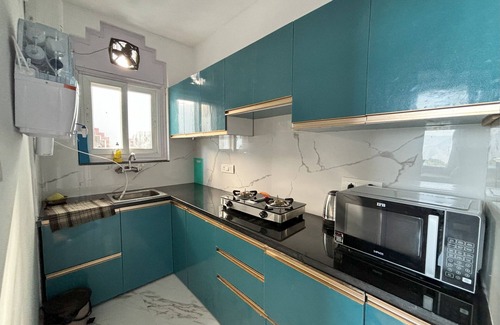The Mall Road Apartment | ROVERS SUITES - 2 BHK Entire Luxury Apartment